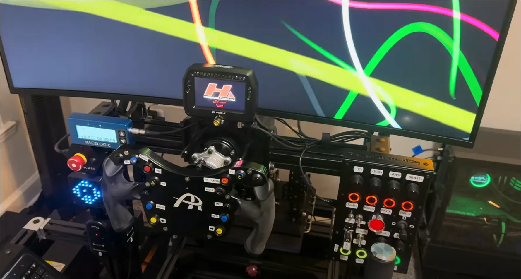 Sim Rig Tour from SomeDude